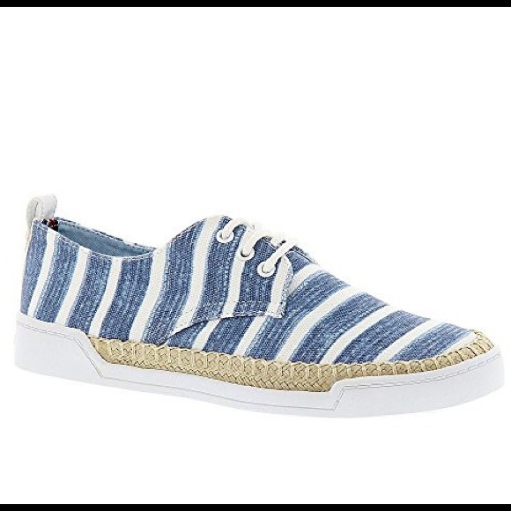 TOMMY HILFIGER Karlee2 Fashion Sneaker